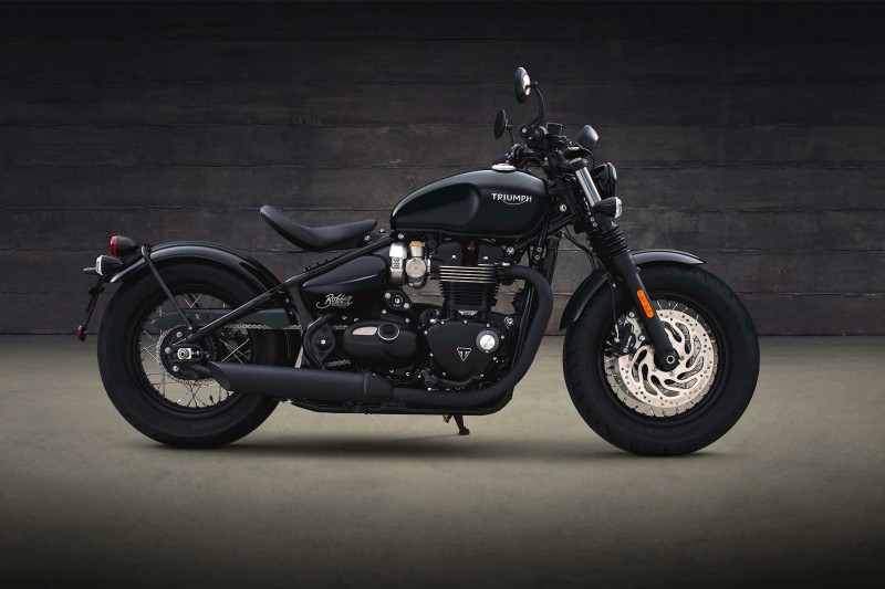 Triumph Bonneville Bobber Black
